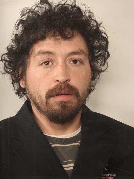 poszukiwany Valriani Gogishvili (urodzony 08.10.1989 roku) na podstawie listu gończego wydanego przez Sąd Rejonowy dla Łodzi - Śródmieścia w Łodzi