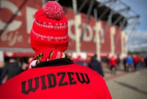 Kibic drużyny Widzewa Łódź.