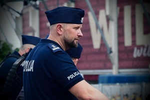 I Zastępca Komendanta Miejskiego Policji w Łodzi podczas zabezpieczenia.