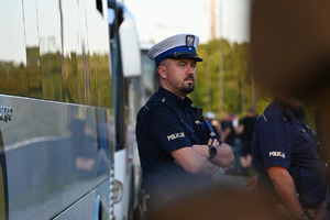 Policjant z łódzkiej "drogówki".