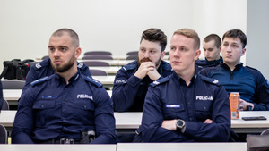 Policjanci podczas zajęć.