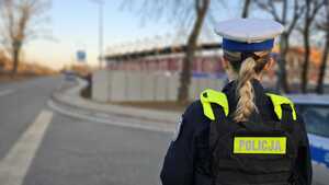 Policjantka z Wydziału Ruchu Drogowego Komendy Miejskiej Policji.